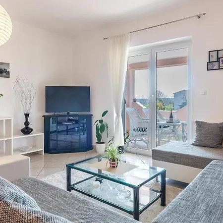 Apartment Stunning In With Kitchen Marcana